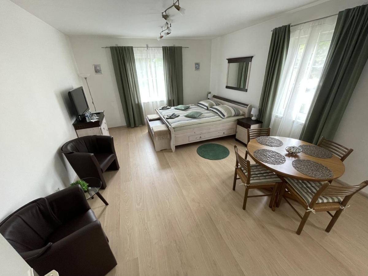 Villa Anzio Mariánské Lázně Екстериор снимка